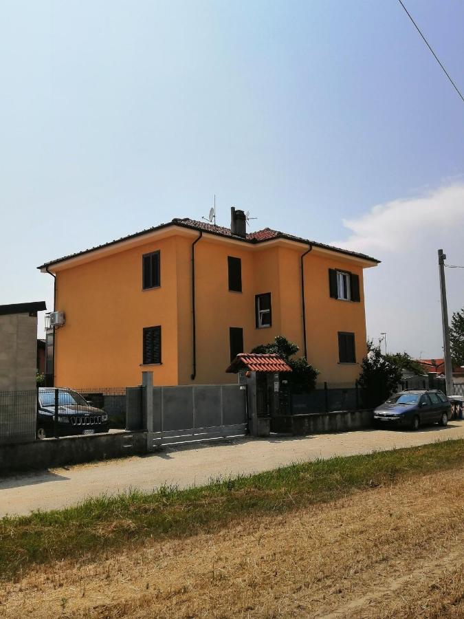 Appartamenti Sambuy Santena Екстериор снимка